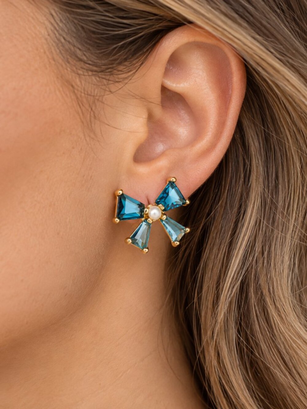 NEW in Box - Kendra Scott - Blair 14K Gold Bow Stud Earrings - Teal / Blue